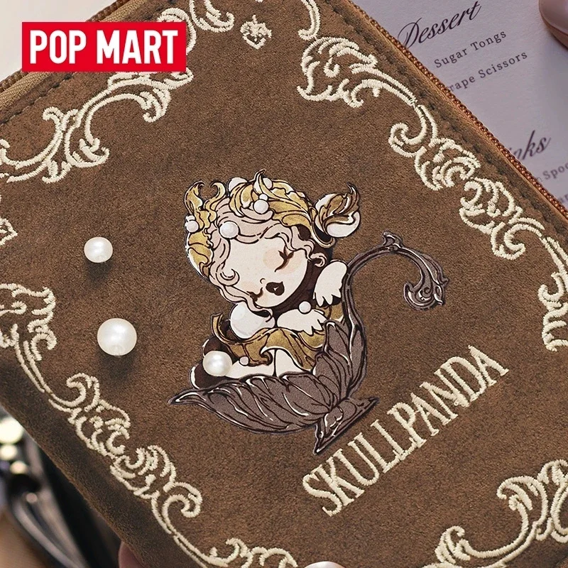 POP MART SKULLPANDA la fiesta  - Action Figure Stand reseña y precio