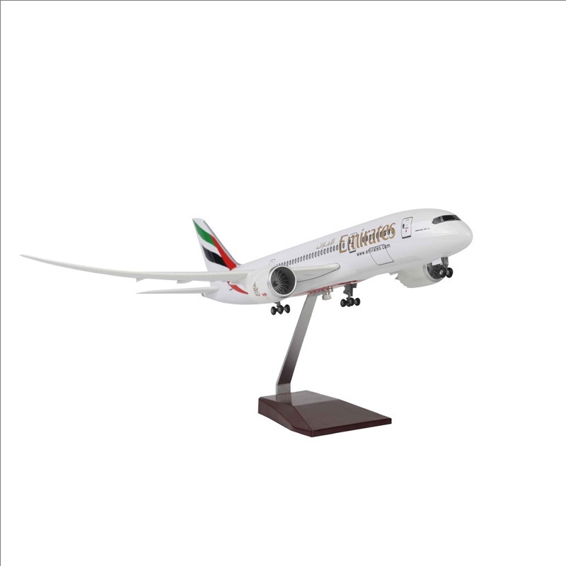 Modelo de avión de Emiratos 78 - Model Airplane Plastic reseña y precio